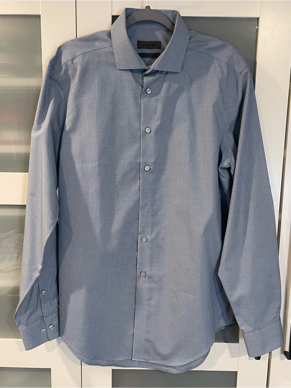 Calvin Klein Men's Blue Long-Sleeve Dress Shirt